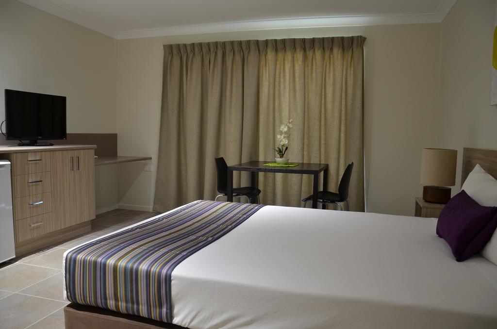 Beachside Boutique Motel Mackay Eksteriør billede