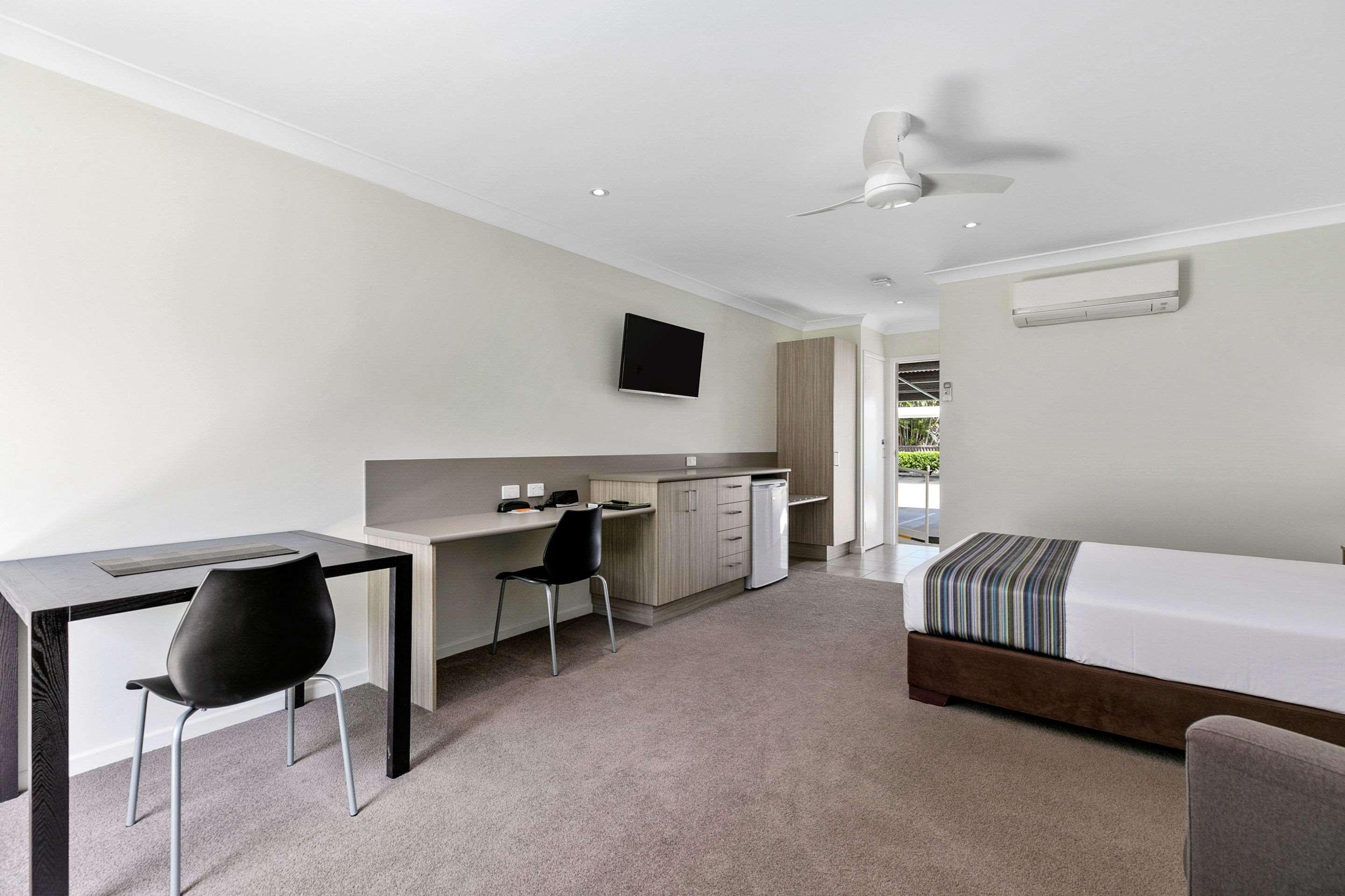 Beachside Boutique Motel Mackay Eksteriør billede