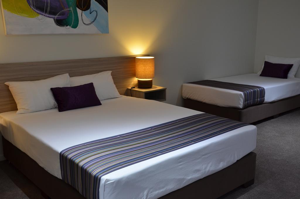 Beachside Boutique Motel Mackay Eksteriør billede