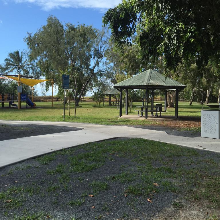Beachside Boutique Motel Mackay Eksteriør billede